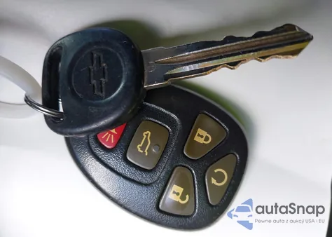 2013 Chevrolet Tahoe Ls из США, поврежденный, VIN 1GNSCAE07DR223353